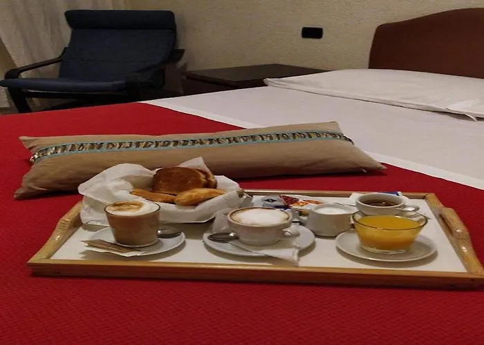 Hotel Croce Di Malta Rome