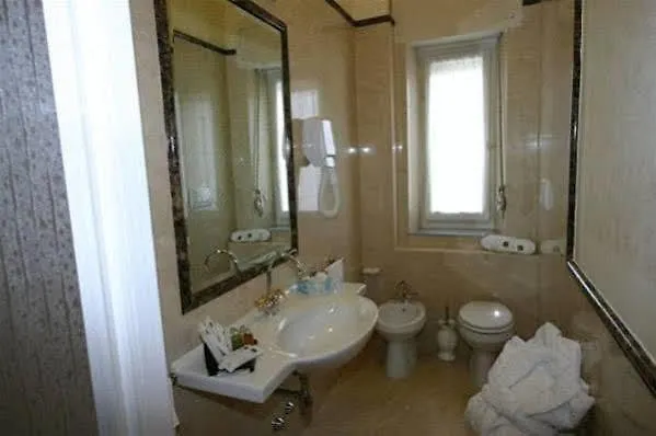 Hotel Croce Di Malta